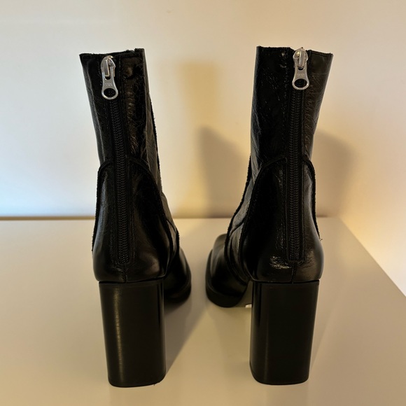 Genuine Leather Heeled Boots - Picture 4 of 7